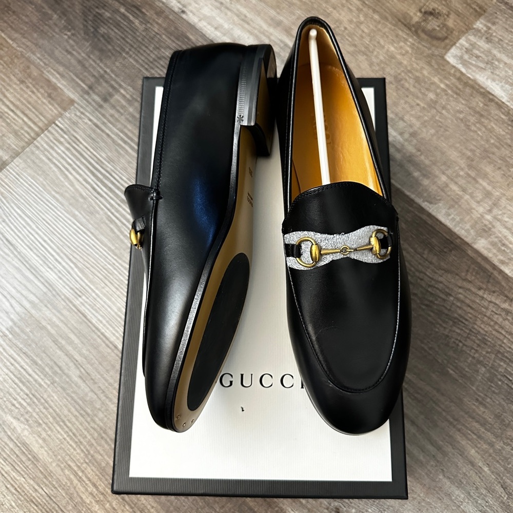 Gucci Jordaan Loafer new box and duct bags size 9